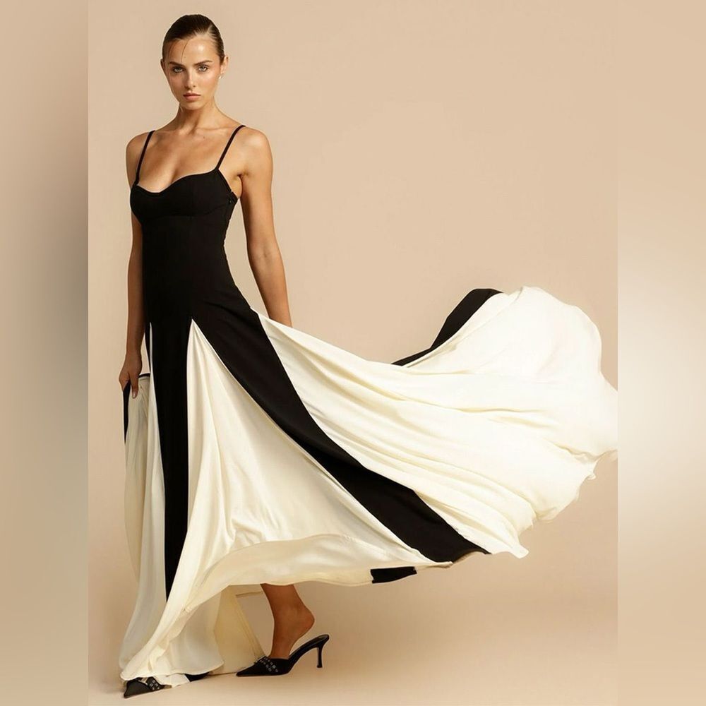 NWT Elliatt Brigid Maxi Gown Black Cream L